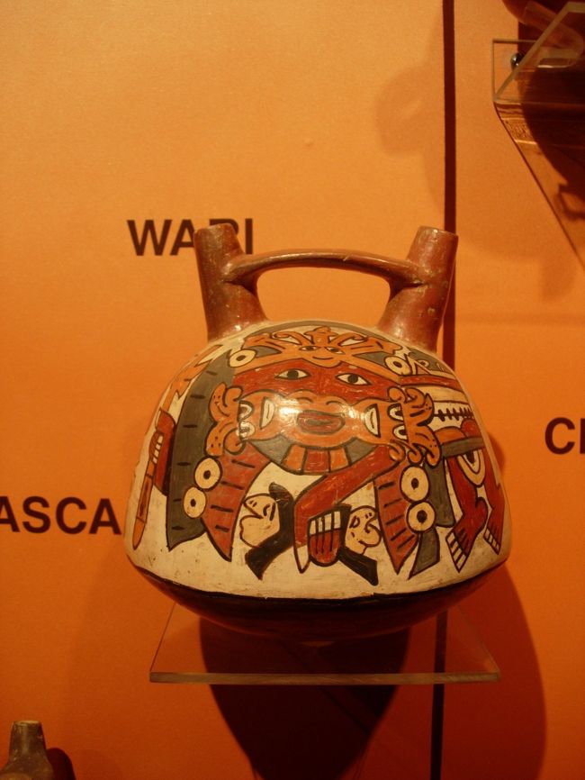 綺麗な古代土器。