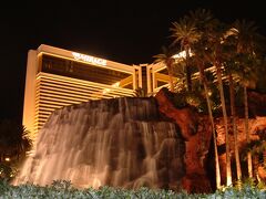 ミラージュ　ホテル
唯一ここだけ噴火ショーをみることができました