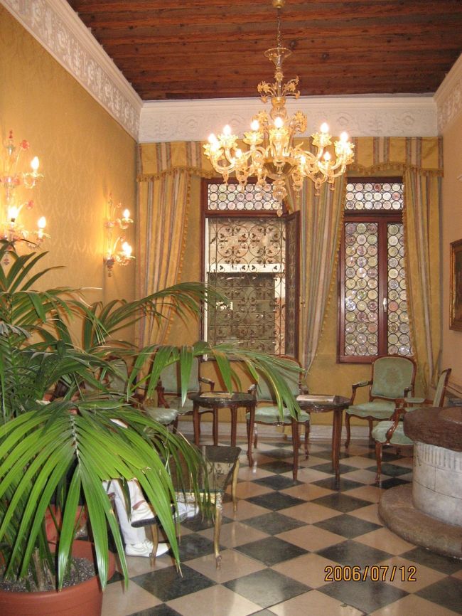 ホテルのロビー