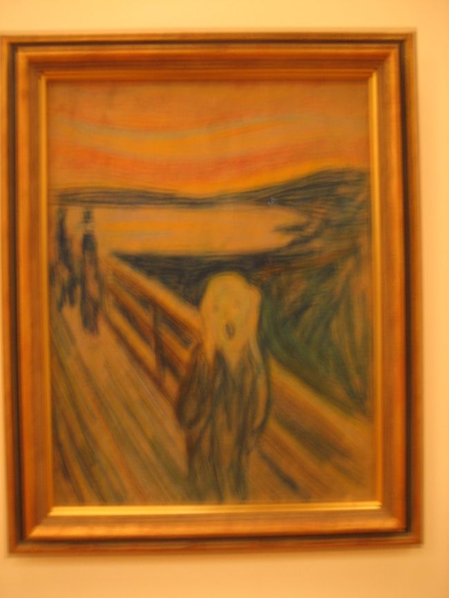 叫びもありました。<br />他の作品とは違い、絵画の前にロープがはってありました。<br />これを観ると、つい真似したくなるのですが。。。<br />わあぁぁ〜