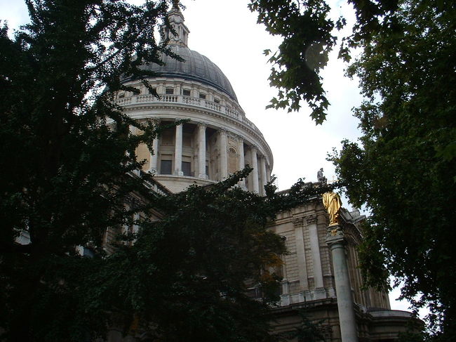 セント・ポール大聖堂<br />