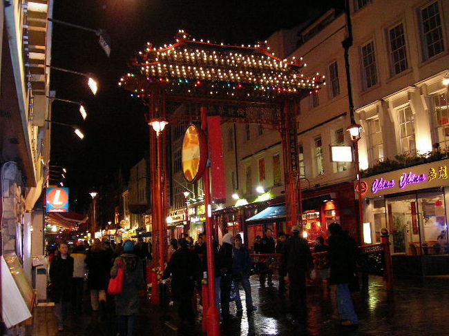 チャイナ・タウン<br />色々な食材が手に入る