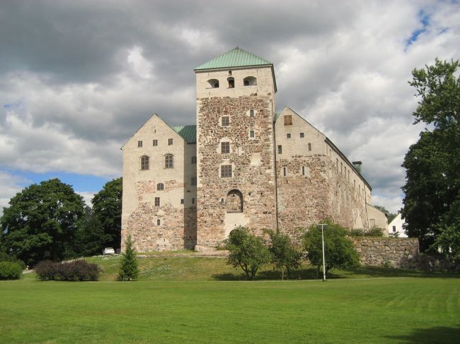 なんでわざわざターミナルに戻ってきたかというと、<br />このトゥルク城を観光するため！