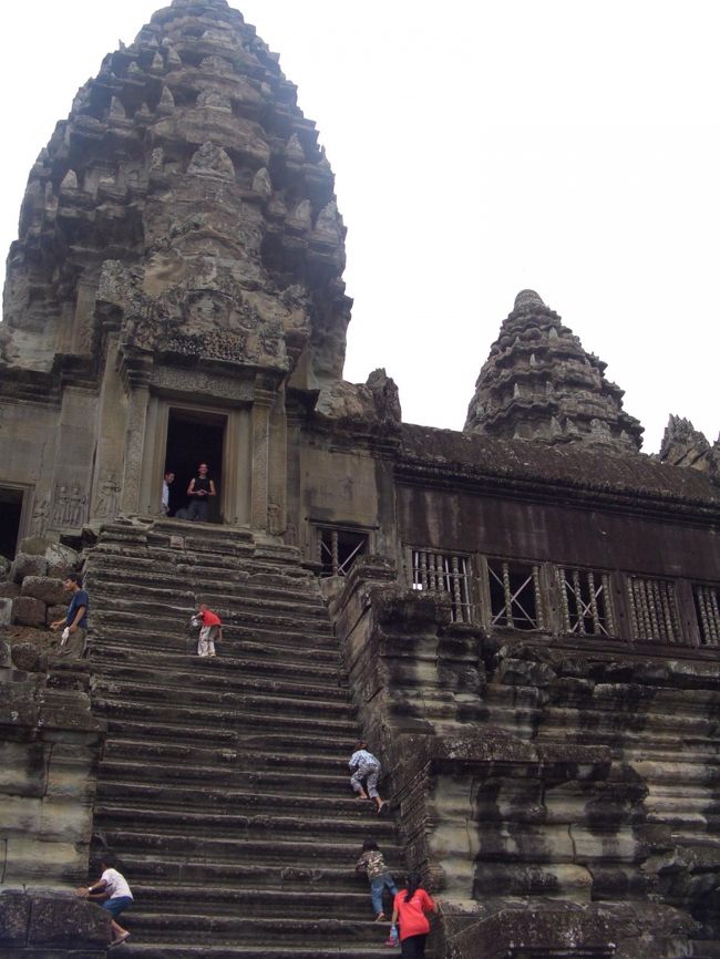 登るの大変だぁ。