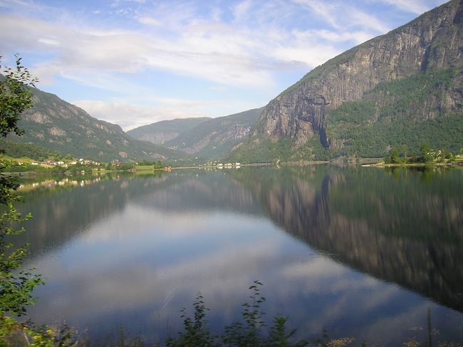 この辺りの風景は、あとから船でも見られることをこのときは知りませんでした。