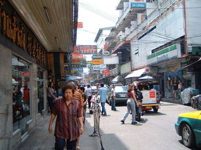 何度か歩いているけど地理をつかみにくい中華街。街というのは、手当たり次第なんども歩いているうちに位置関係がつかめてくるものだ。
