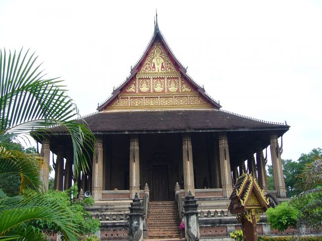 タートルアンのあとは<br />ワットホーパケオ・ワットシーサケートと行きました