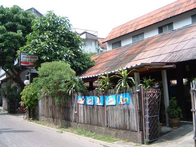 前から一度は食べてみたいと思っていたタイのステーキ。「バンライ　ステーキハウス」