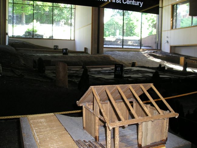 ブリッゲン博物館内へ<br /><br />