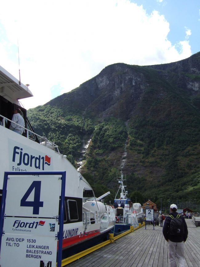 高速艇の乗り場