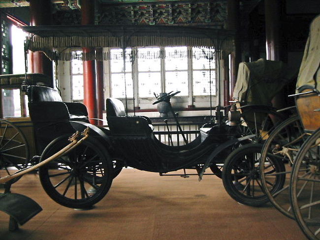 西太后が乗っていたベンツ第１号。<br />世界に２台しかなく、もう１台はベンツの本社にあるらしい。