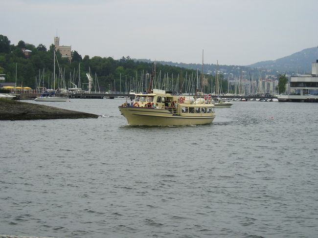 オスロフィヨルド内のフェリー<br /><br />ヴィグドイ地区とオスロ市庁舎前の船着場を廻っています。