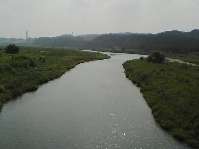 多摩川・関戸橋<br />多摩川を渡る・・