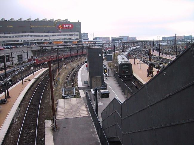 コペンハーゲン中央駅です。鉄道好きなら、飽きません。