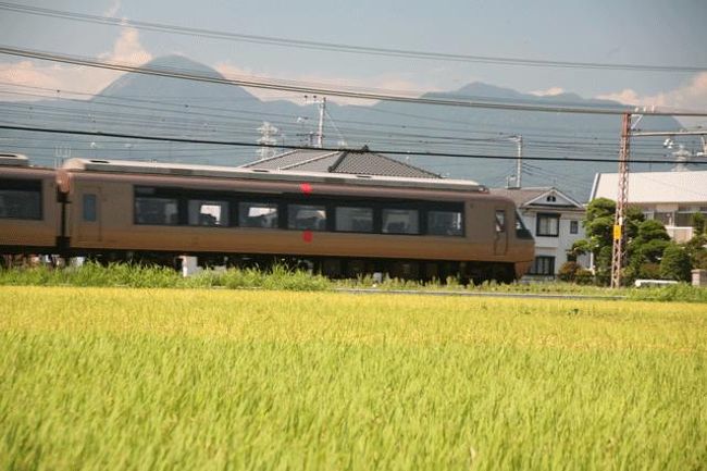 ロマンスカー３００００系(EXE)<br />