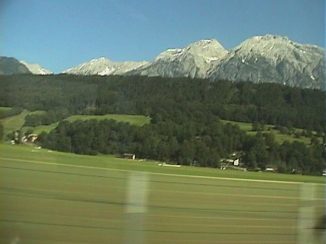 世界の車窓からのような旅を楽しみました。