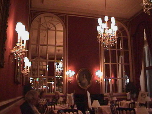 ザッハトルテとアインシュペンナーで優雅な時間を過ごしました。