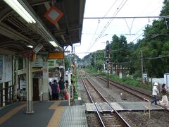 北鎌倉駅。駅周辺とは思えぬ静けさ