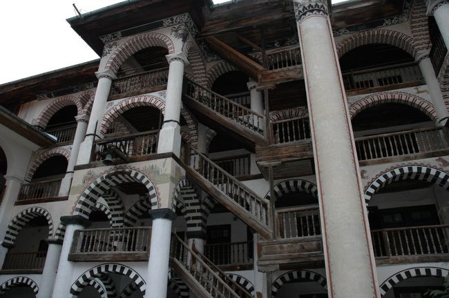 回廊の一部が展望台になっています。