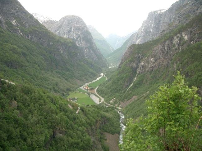 スタルハイムの滝の真上にあるホテルからの眺めは絶景！