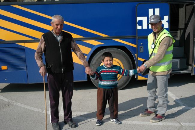 可愛いお孫さんを連れていました。