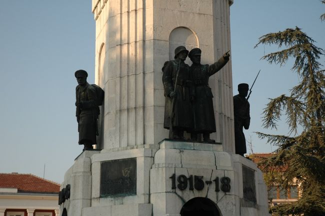 トルコとの戦争で犠牲になった兵士です。