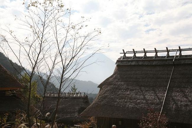 建物の間に入れてみました。