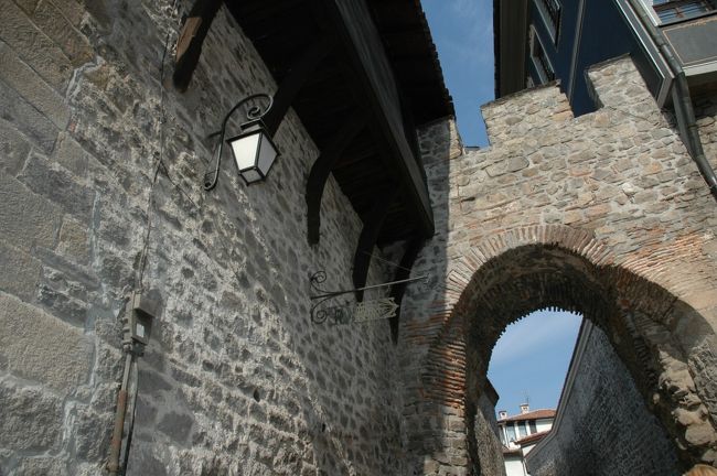 要塞門（ヒサル・カピヤ）です。