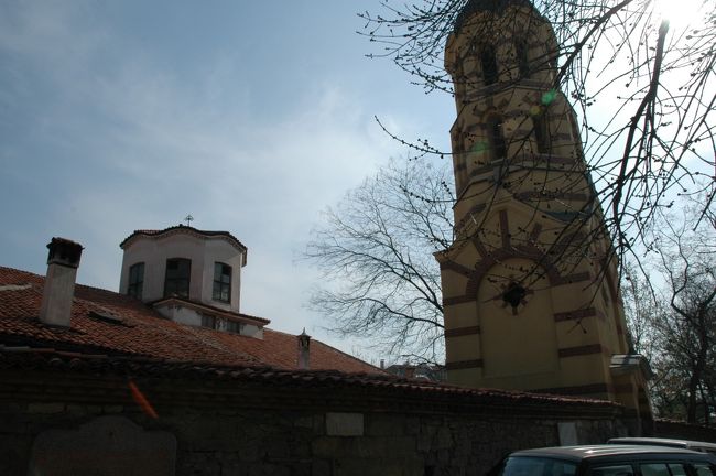 コンスタンティン・エレナ教会の鐘楼です。