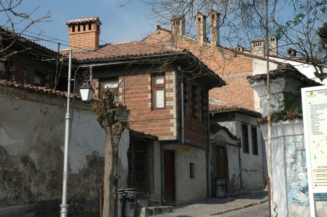 プロヴディフの旧市街ののどかな街並みです。