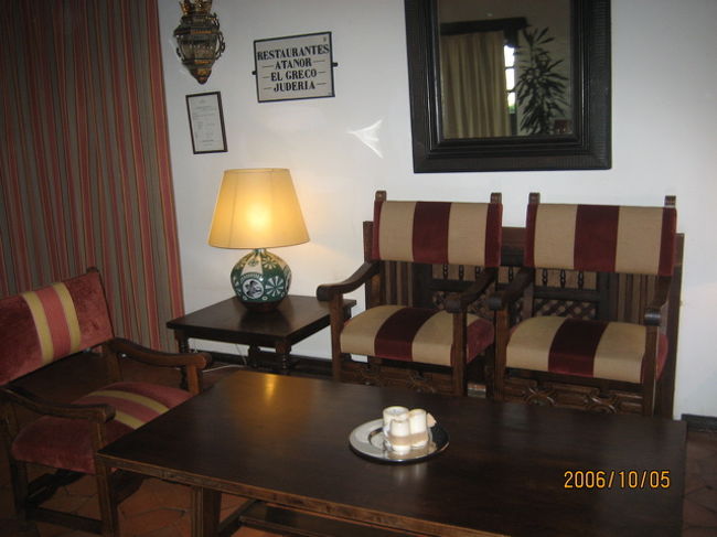 これは展望台に抜ける前のラウンジ