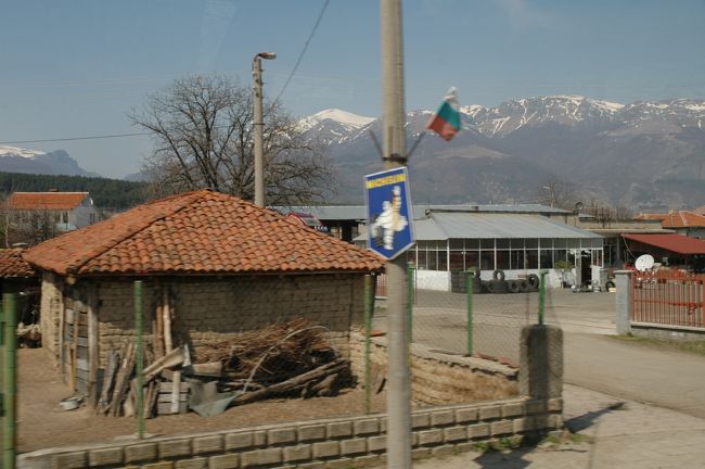 トラキア平原ののどかな農家の風景です。