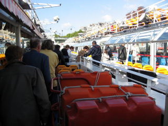 ただいまー<br /><br />後はひたすら歩きます<br /><br />---その１６へ続く---