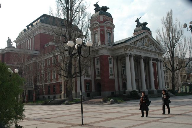 国立図書館です。