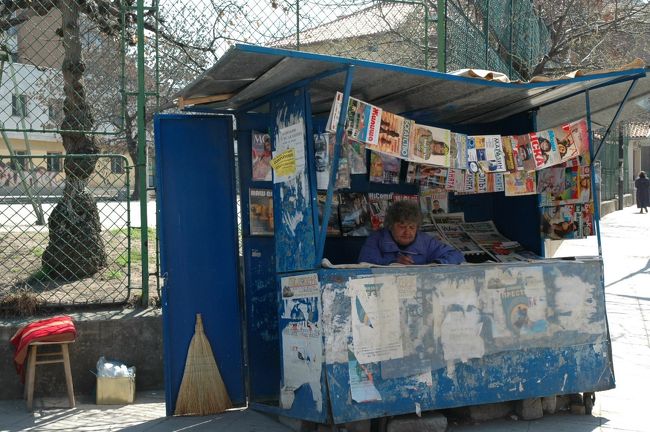 雑誌の売場です。ブルガリアでは良く見かけるものです。