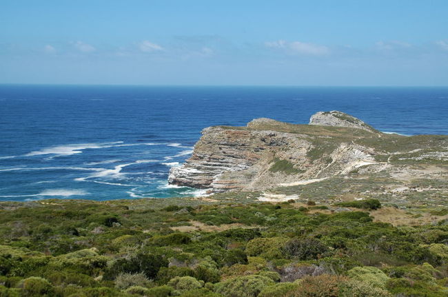 喜望峰。<br />正確には喜望峰ではないけど、かなり近い。<br />っていうかどれが喜望峰だか分かんない（笑）。<br />気分的にはでっぱってるとこはみんな喜望峰、みたいな。