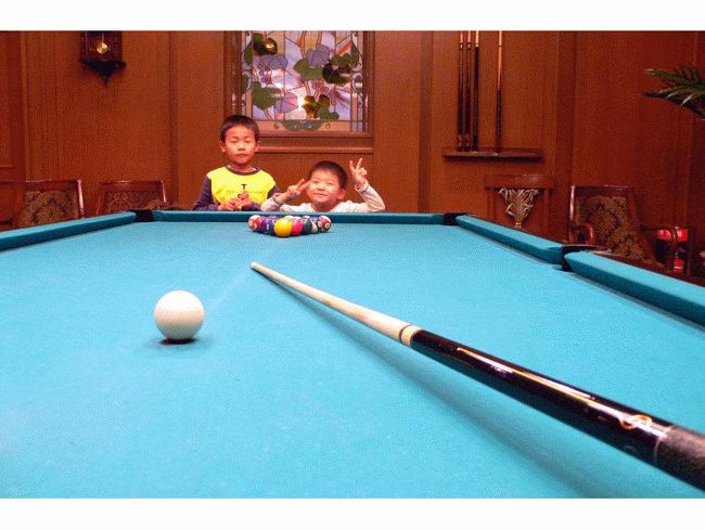 久しぶりにビリヤードを楽しみました