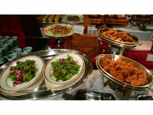 ディナーバイキングを頂きました