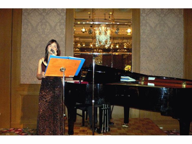 外国人歌手によるショーがありました 