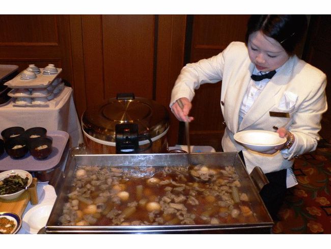 牛筋の煮込みは、意外とあっさりとしていました 