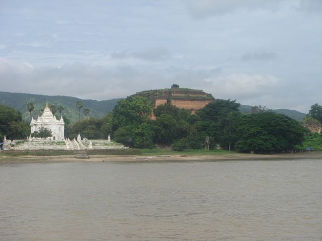 ３０分後、ミンゴンが見えてきた！