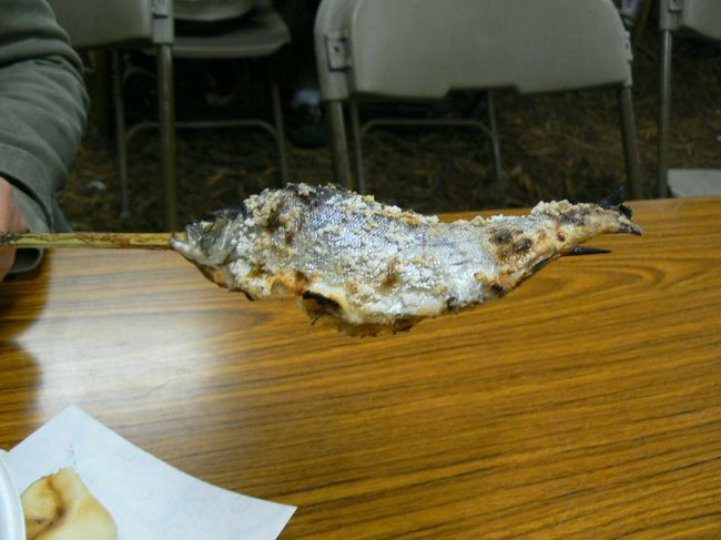 イワナはよくあるけれどヒメマスは珍しいのでそちらを選択<br />味はまあまあですね。