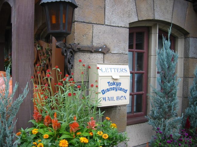 ポスト発見!!<br />ミッキーに届くのかな??<br />