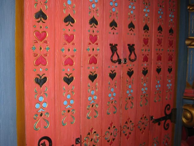 移動ＳＨＯＰの扉です。<br />細かいところもかわいいなぁ〜