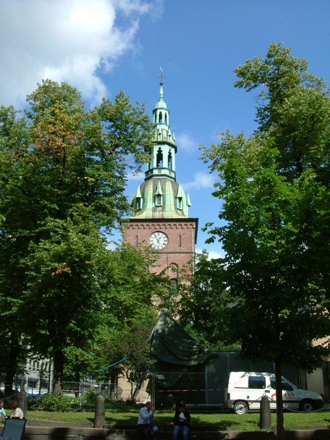 オスロ大聖堂<br />閉鎖中のようで入れませんでした。