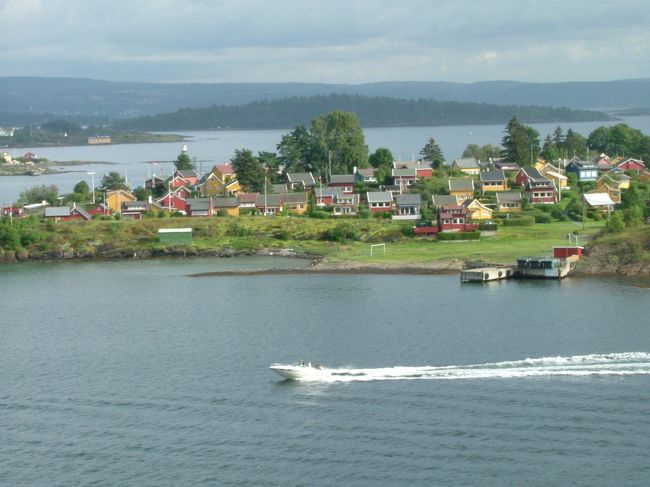 こちらの方はボートを持っている方が多いそうです。