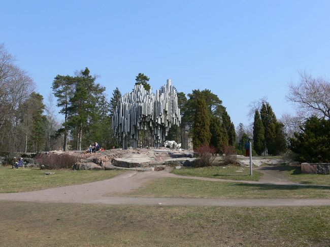 シベリウス公園のモニュメント