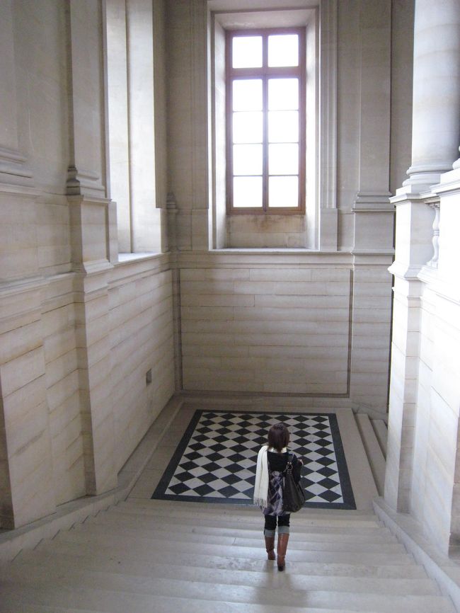 何でもない階段ですが、素敵な一角。お気にの1枚の写真