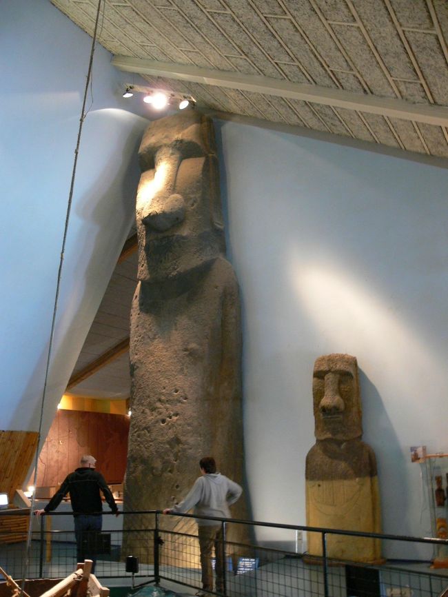 なぜかモアイ像が･･･