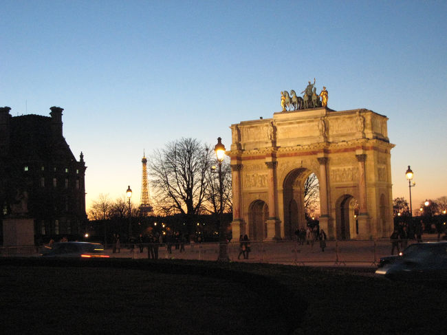 ルーブルからの夜景?